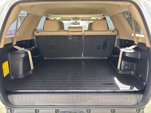 Used 2015 Toyota 4Runner Limited image 30