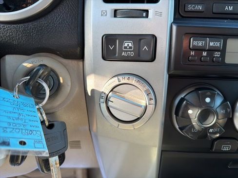 Used 2006 Toyota 4Runner SR5 image 17