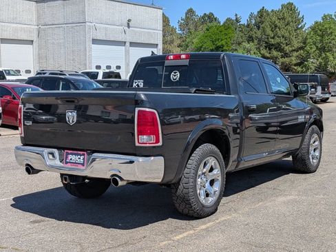 Used 2017 RAM 1500 Laramie w/ Convenience Group AWD/4WD image 4