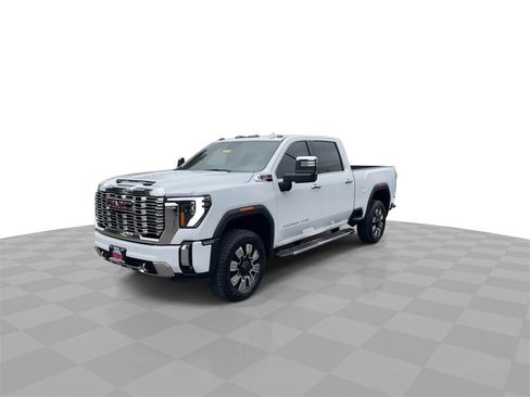 New 2026 GMC Sierra 3500 Denali w/ Denali Reserve Package image 3