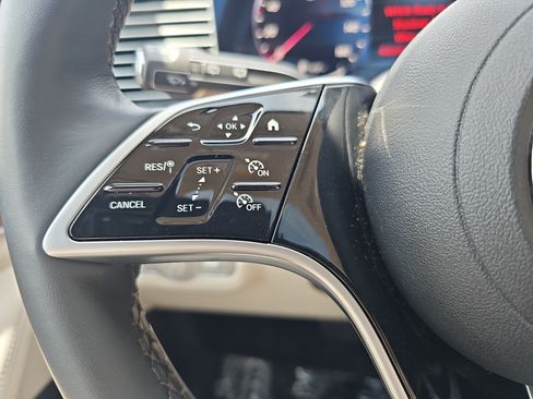 Used 2026 Mercedes-Benz GLE 450 4MATIC image 19