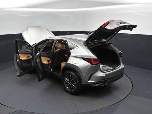 New 2026 Lexus NX 350 AWD image 2