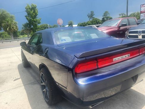 Used 2013 Dodge Challenger R/T RWD image 33