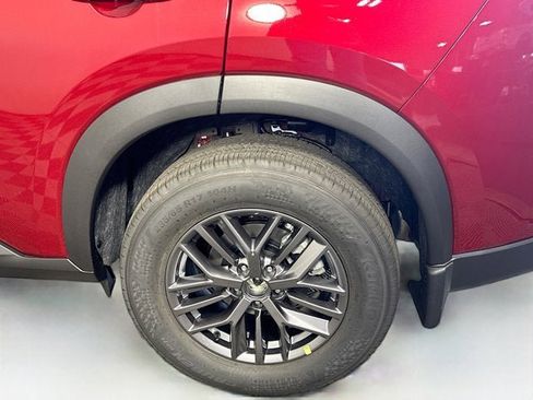 New 2026 Nissan Rogue S image 9