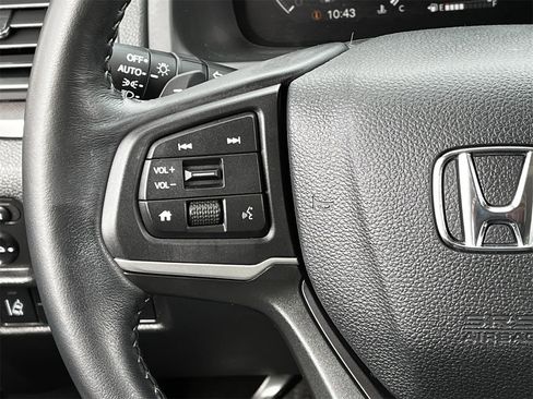 Used 2024 Honda Ridgeline RTL image 12