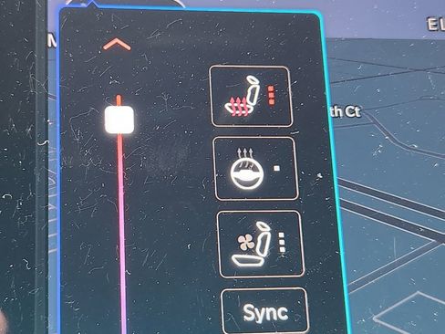 Used 2024 Jeep Grand Cherokee L Limited w/ Luxury Tech Group II image 25