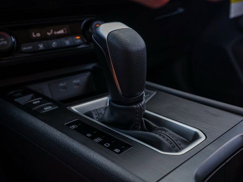 New 2026 Nissan Kicks SV image 32