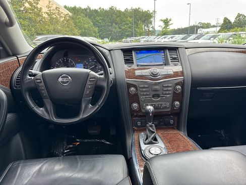 Used 2019 Nissan Armada Platinum w/ Captain's Chairs Package RWD image 23
