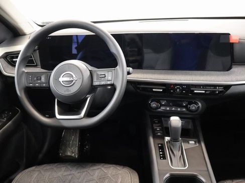 New 2026 Nissan Kicks SV w/ SV Premium Package FWD image 12