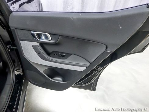 Used 2022 Polestar Polestar 2 w/ Performance Package AWD/4WD image 28