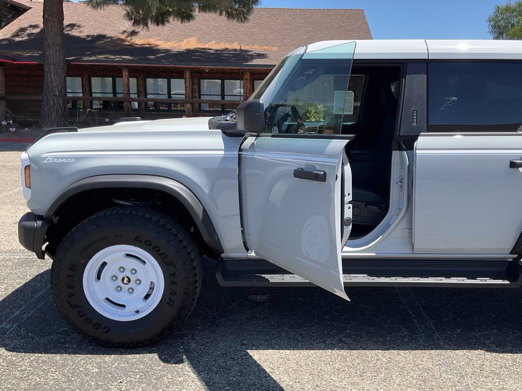 New 2026 Ford Bronco Heritage Edition AWD/4WD image 53