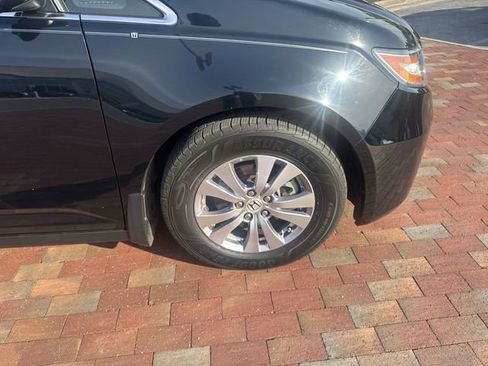 Used 2014 Honda Odyssey EX-L image 17