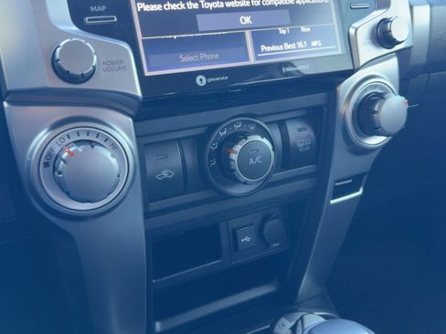 Used 2023 Toyota 4Runner SR5 image 25