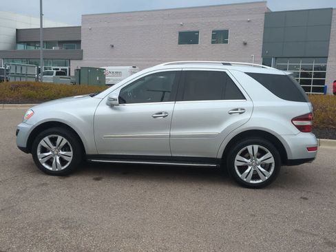 Used 2011 Mercedes-Benz ML 350 4MATIC image 5