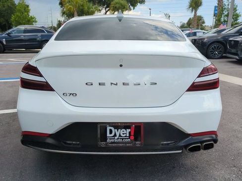 Used 2023 Genesis G70 2.0T RWD image 6