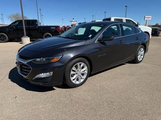 Used 2023 Chevrolet Malibu LT video 1