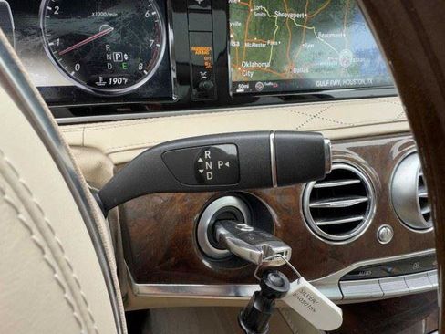 Used 2014 Mercedes-Benz S 550 Sedan image 26