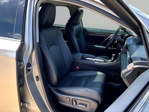 Used 2022 Lexus RX 350 FWD w/ Premium Package image 9