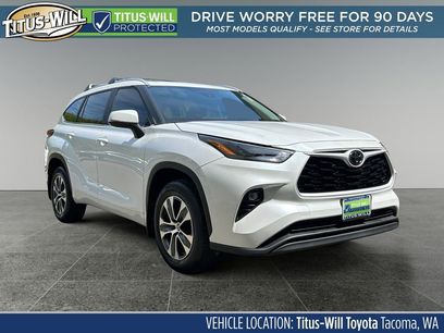 Used 2023 Toyota Highlander XLE