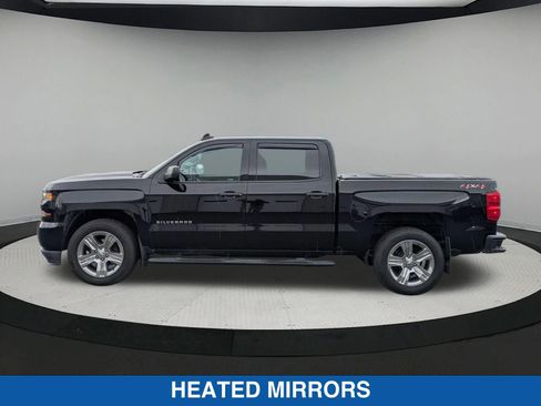 Used 2018 Chevrolet Silverado 1500 Custom w/ Custom Value Package AWD/4WD image 7