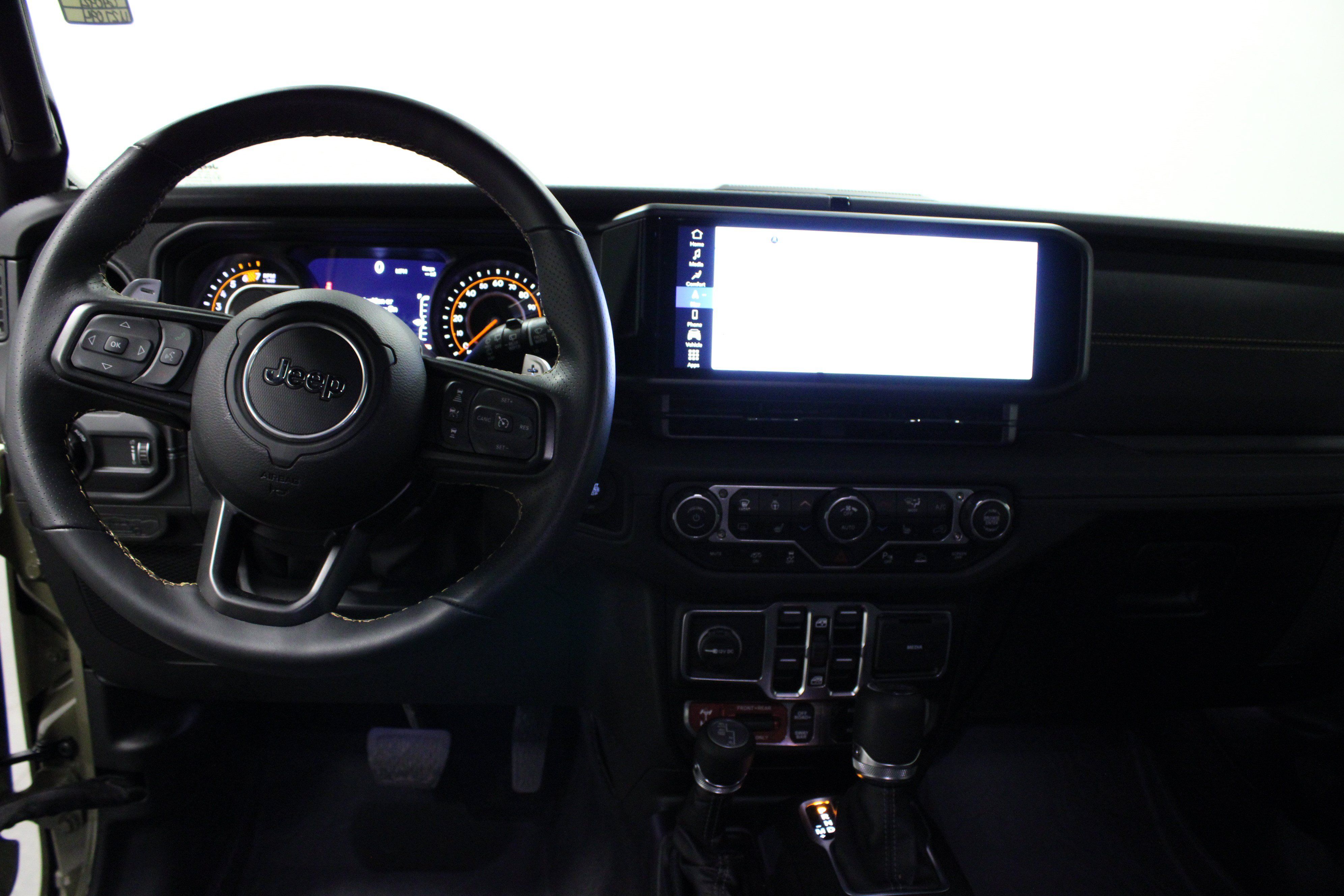 Used 2025 Jeep Wrangler Unlimited Rubicon 392 AWD/4WD image 18