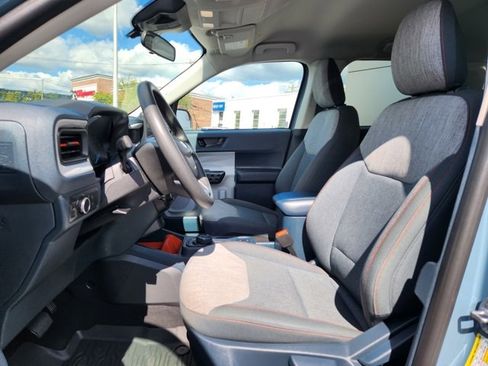 Used 2022 Ford Maverick XLT image 12