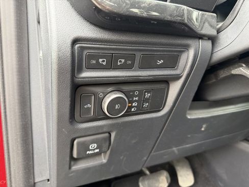 Certified 2022 Ford F150 XLT w/ Equipment Group 302A High image 14