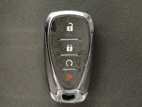 Used 2021 Chevrolet Trax LT w/ LT Convenience Package FWD image 32