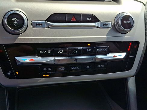 Certified 2022 Ford Explorer Timberline image 16