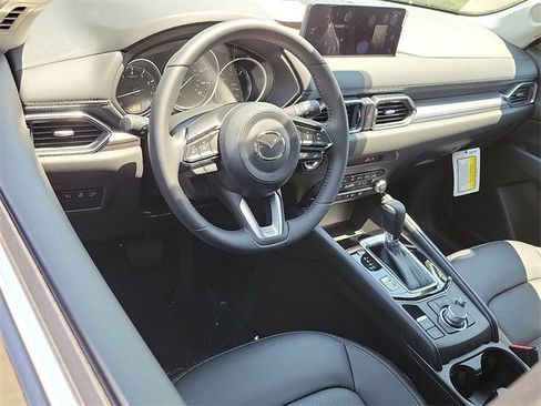 New 2025 MAZDA CX-5 AWD 2.5 S w/ Preferred Package image 2