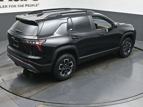 New 2026 Chevrolet Equinox ACTIV w/ Convenience Package III FWD image 18