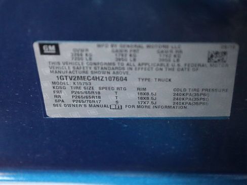 Used 2017 GMC Sierra 1500 SLE w/ SLE Value Package image 12