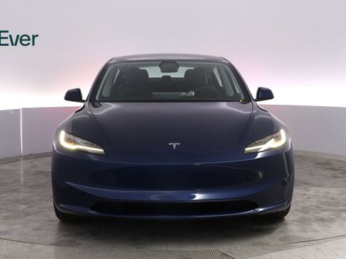 Used 2025 Tesla Model 3 Long Range RWD image 12