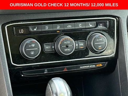 Used 2022 Volkswagen Atlas SEL Premium AWD/4WD image 22