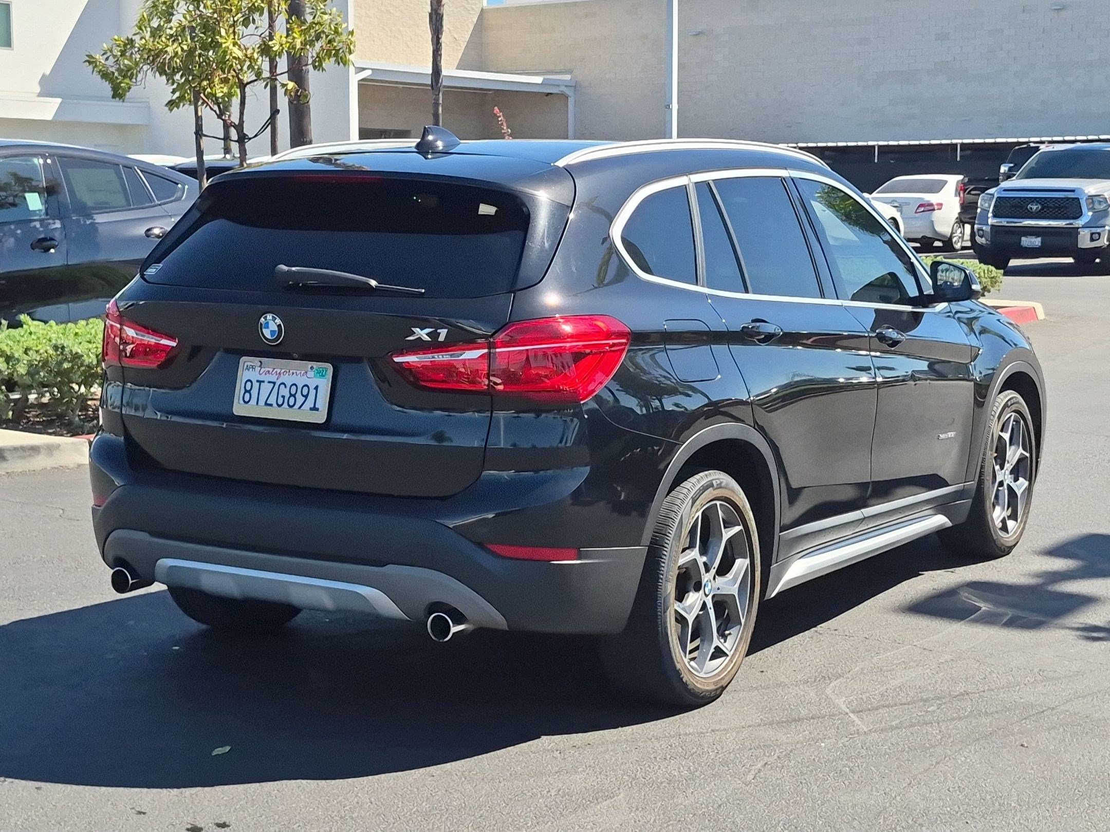 Used 2018 BMW X1 sDrive28i FWD image 9