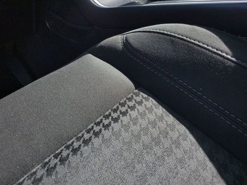 Used 2020 Dodge Challenger SXT image 36