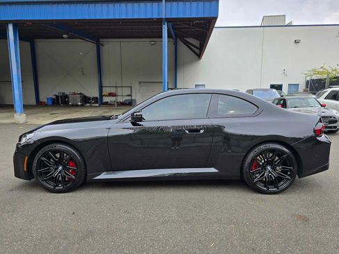 Used 2024 BMW M2 w/ Carbon Package RWD image 6