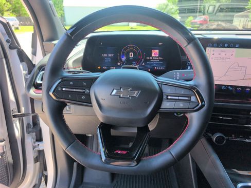 Used 2024 Chevrolet Traverse RS w/ LPO, Floor Liner Package AWD/4WD image 29