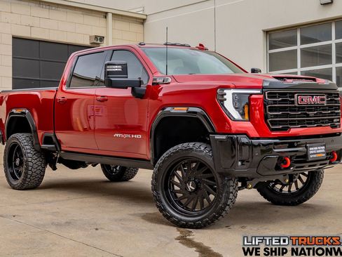 Used 2025 GMC Sierra 2500 AT4X image 1