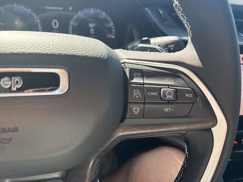 New 2026 Jeep Grand Cherokee Altitude AWD/4WD image 23