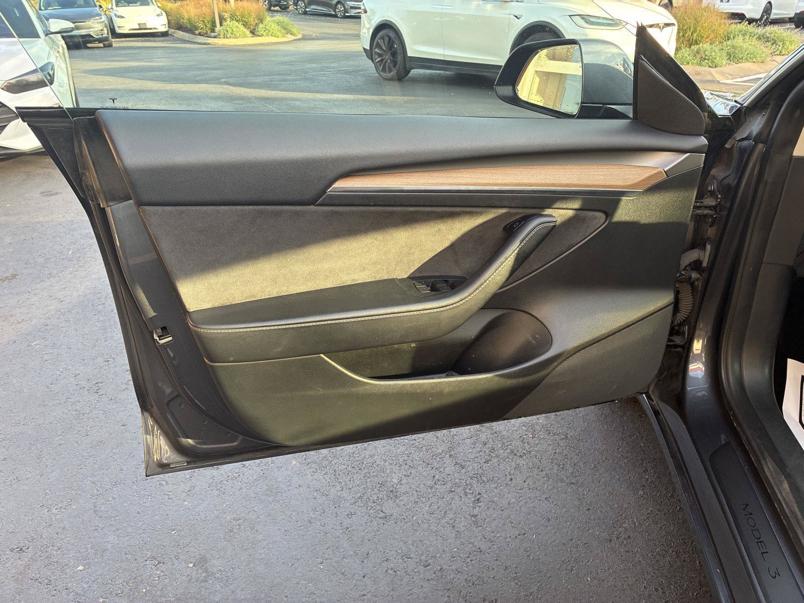 Used 2023 Tesla Model 3 Long Range AWD/4WD image 18