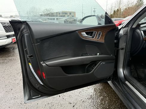 Used 2015 Audi A7 TDI Prestige w/ Prestige Package image 10