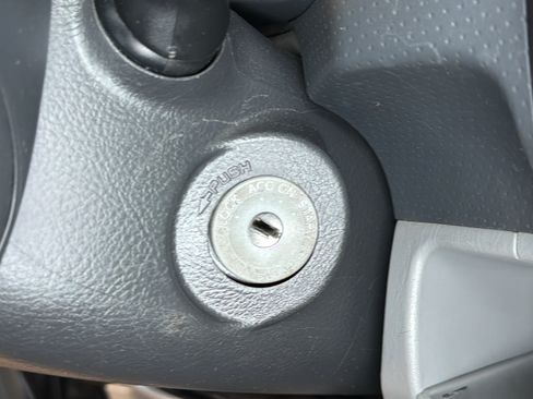 Used 2011 Toyota Tacoma 2WD Access Cab image 24