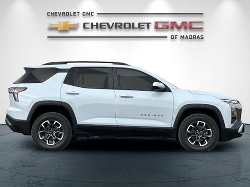 New 2026 Chevrolet Equinox ACTIV w/ Convenience Package III image 2