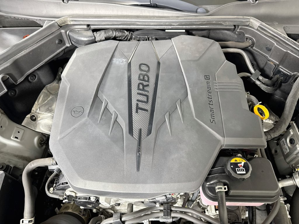 Used 2022 Kia Stinger GT-Line w/ Sun & Sound Package AWD/4WD image 32