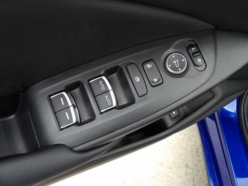 Used 2022 Honda Accord Sport image 9