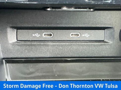 New 2026 Volkswagen Taos SE FWD image 23