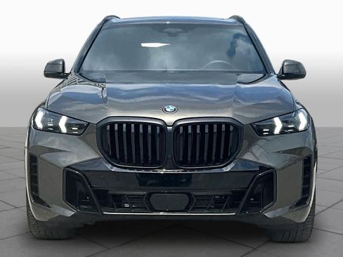 Used 2026 BMW X5 sDrive40i w/ Executive Package RWD image 3