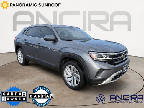 Certified 2022 Volkswagen Atlas Cross Sport SE w/ Panoramic Sunroof Package FWD image 1