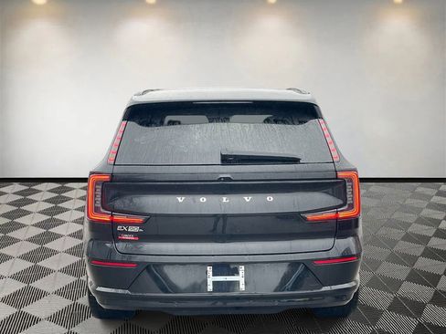 Used 2025 Volvo EX90 Ultra image 4